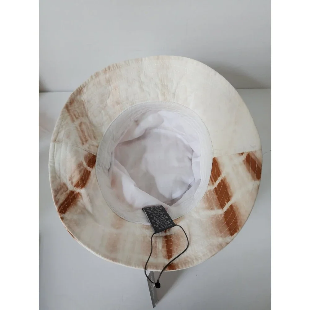 NWT $38 VINCE CAMUTO Tyedye Brown Taupe BUCKET HAT